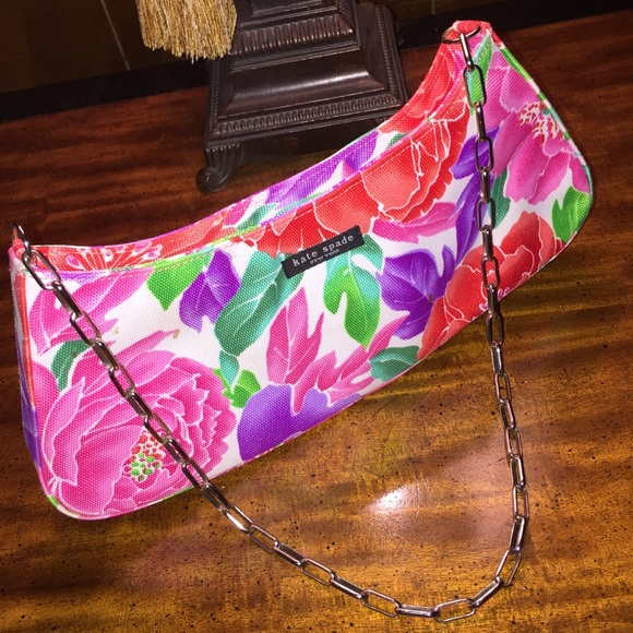 kate spade Handbags - 💐 Kate Spade floral bag silver chain strap evening party prom bag